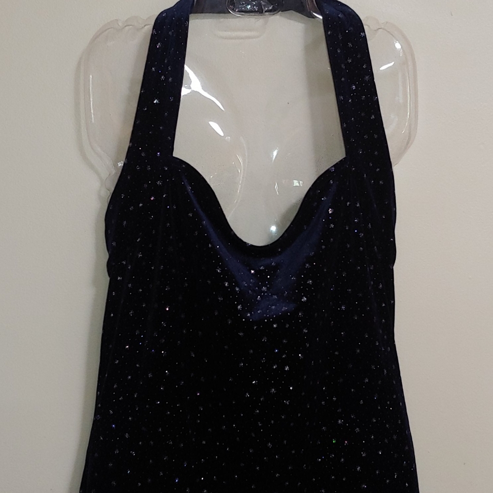 Dress - Picture 1 of 2